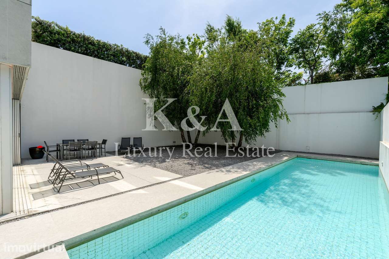 Moradia na Foz, com jardim e piscina - Grande imagem: 2/13
