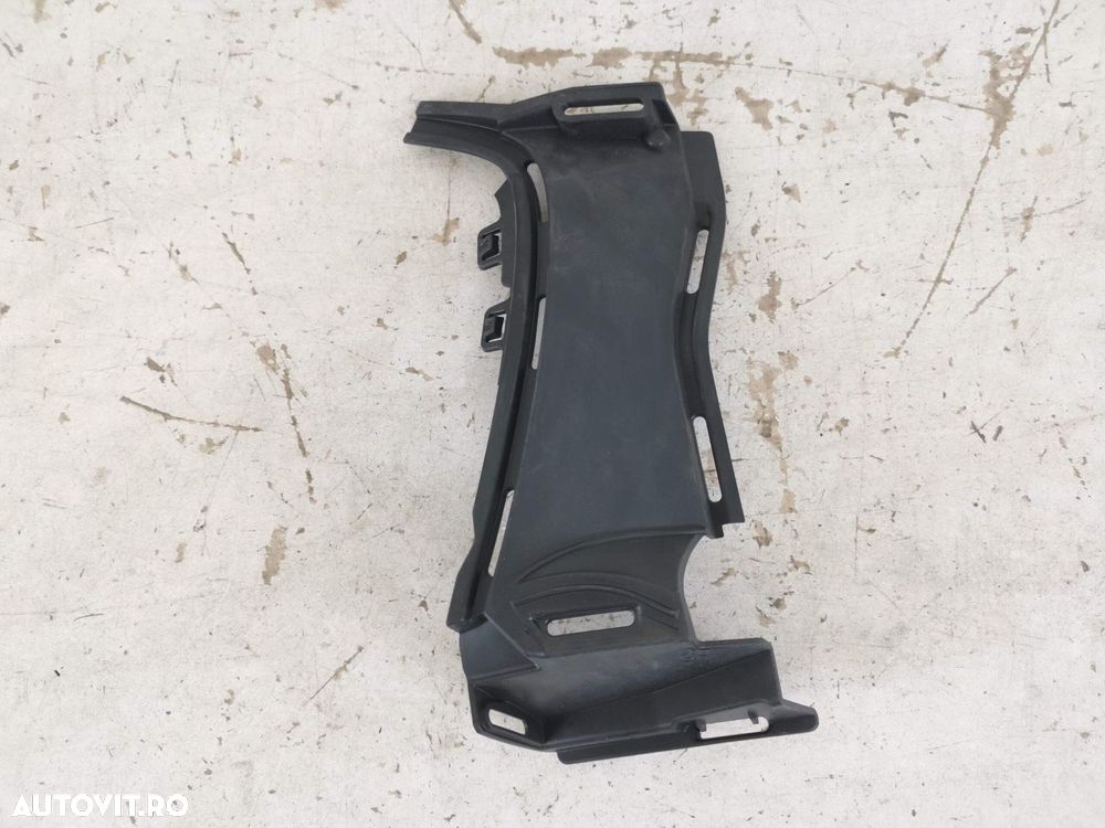 Segment Conducta De Aer Bara Fata Dreapta Mercedes-Benz  CLS-Class C25