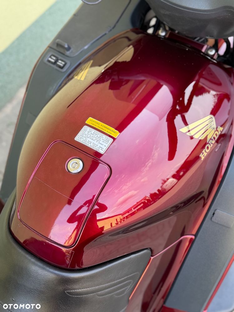 Honda ST - 17
