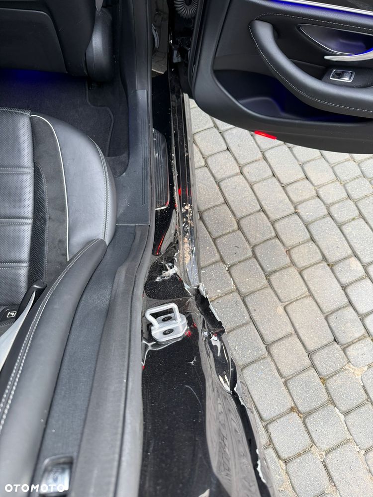 Mercedes-Benz Klasa E AMG 63 S 4Matic+ 9G-TRONIC - 5