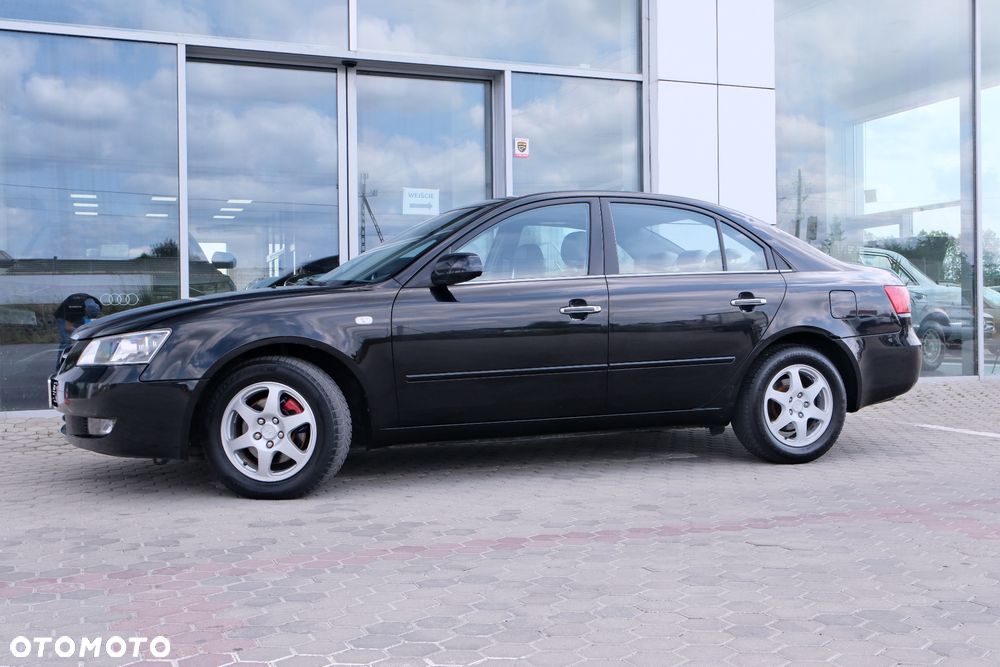 Hyundai Sonata 2.0 CRDi Style - 14