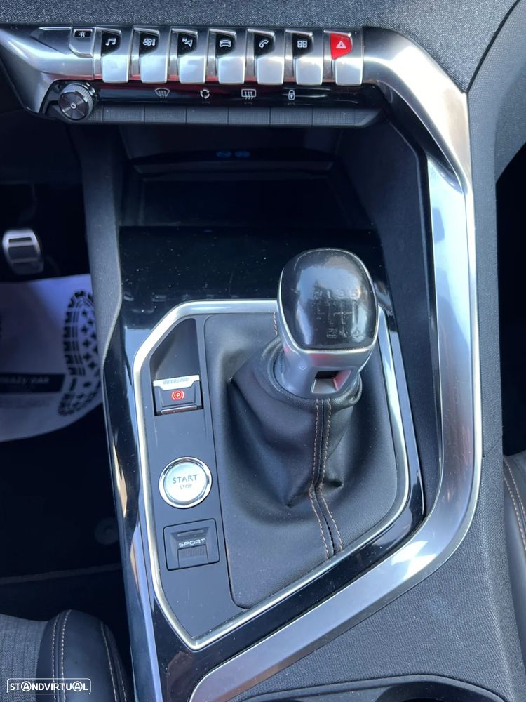 Peugeot 3008 1.6 BlueHDi GT Line - 25