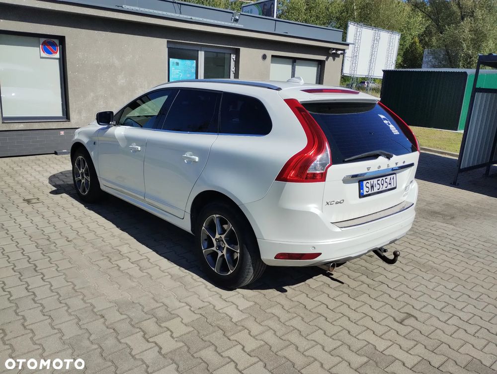 Volvo XC 60 D3 Drive-E Ocean Race - 6