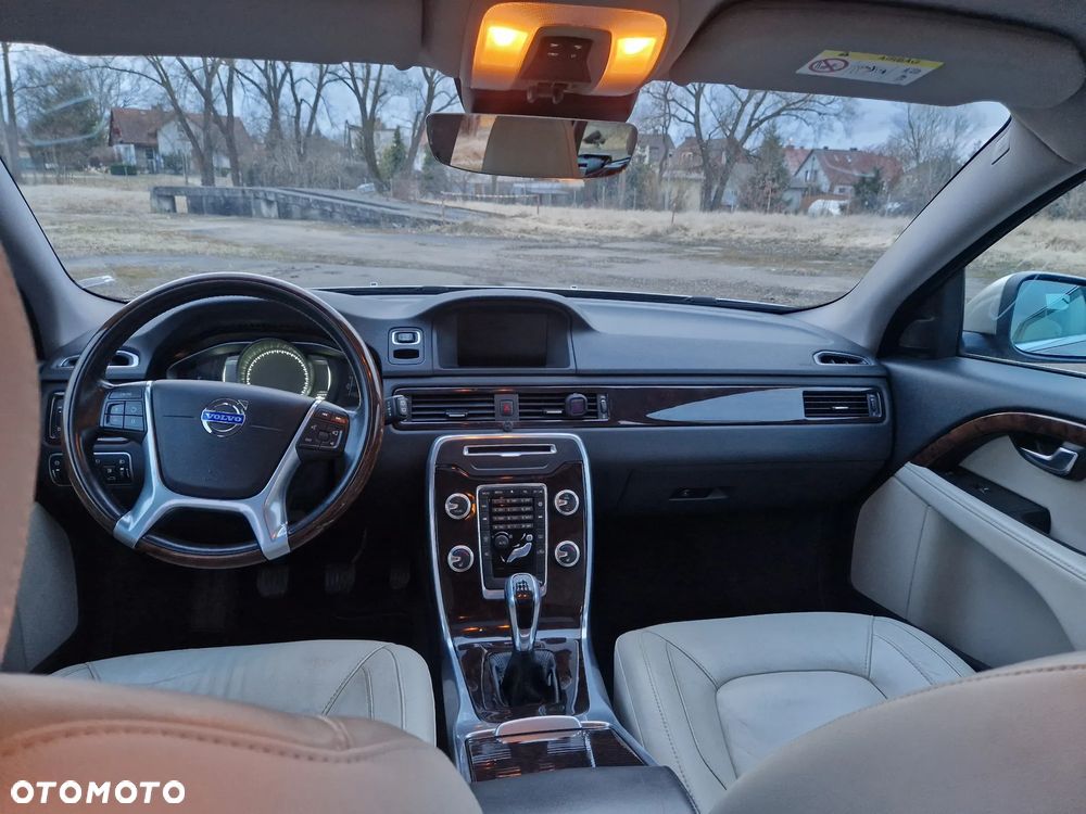 Volvo V70 - 10
