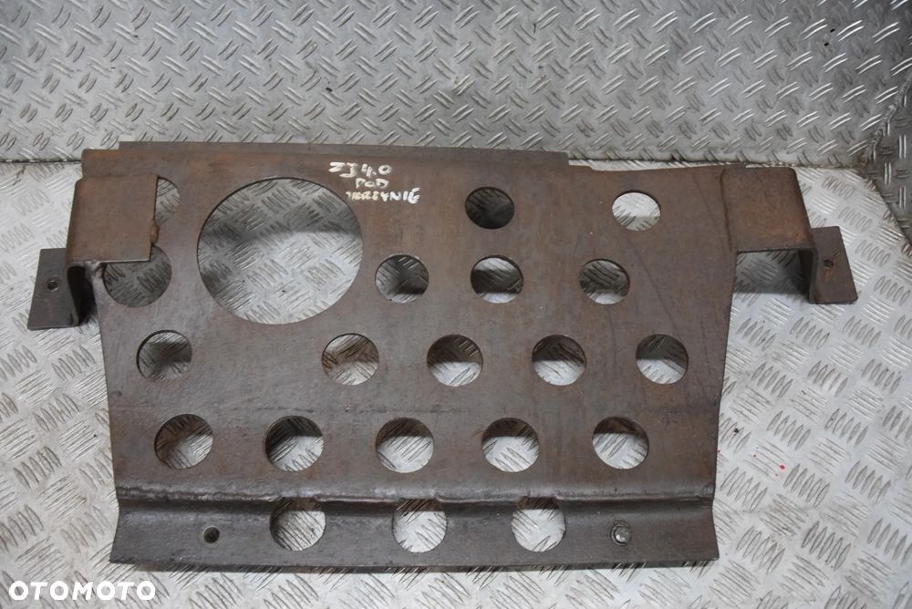 JEEP GRAND CHEROKEE ZJ OSŁONA POD SKRZYNIĘ - STALOWA - 1