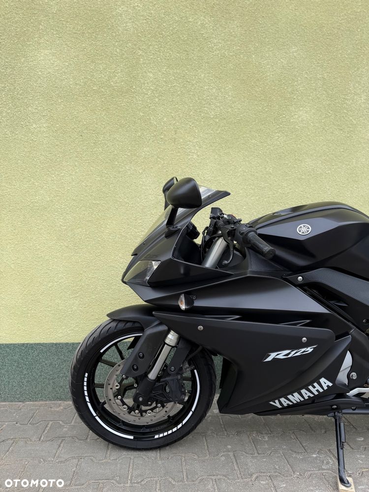 Yamaha YZF - 26