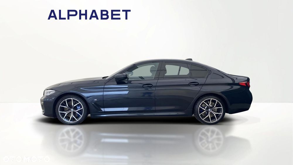 BMW Seria 5 540d xDrive mHEV M Sport sport - 2