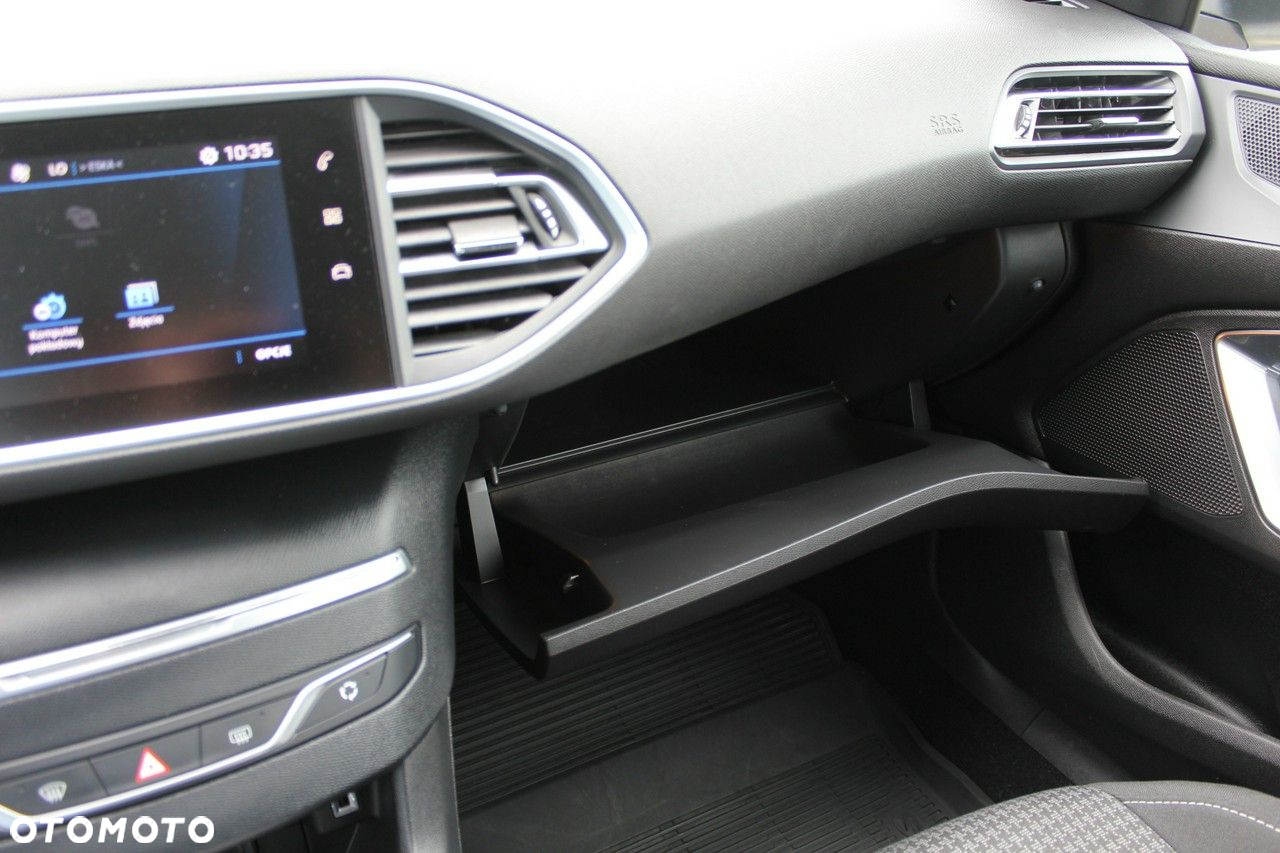 Peugeot 308 SW 1.5 BlueHDi Active S&S - 26