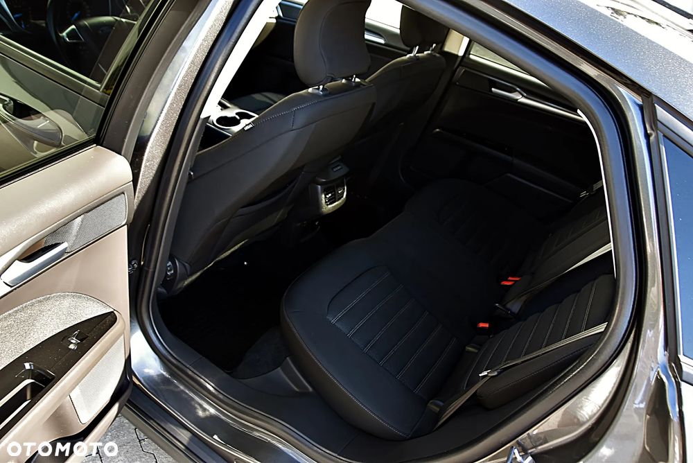Ford Mondeo 1.5 EcoBoost Trend - 21