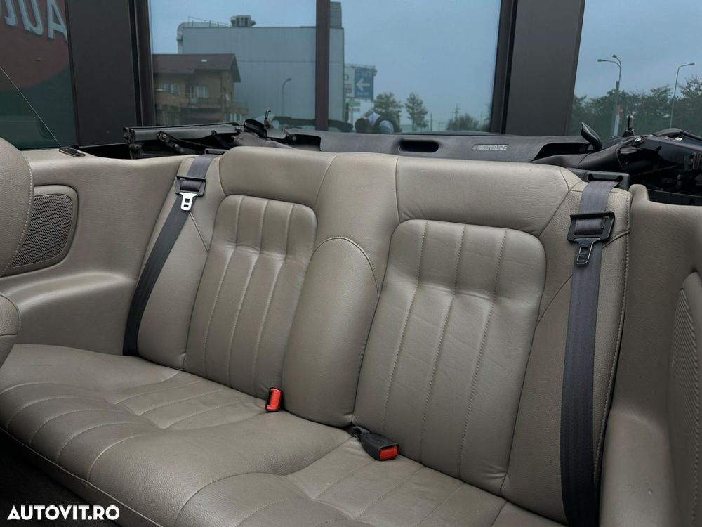 Chrysler Sebring - 25