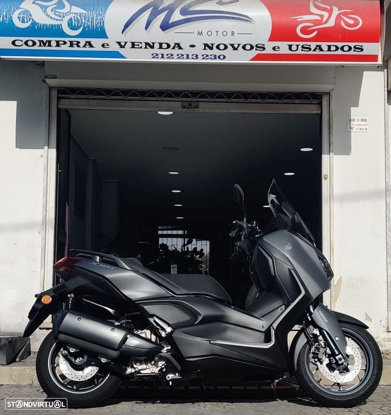 Yamaha X-Max 300 - 1