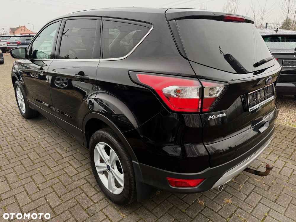 Ford Kuga 2.0 TDCi 4x2 Titanium - 6