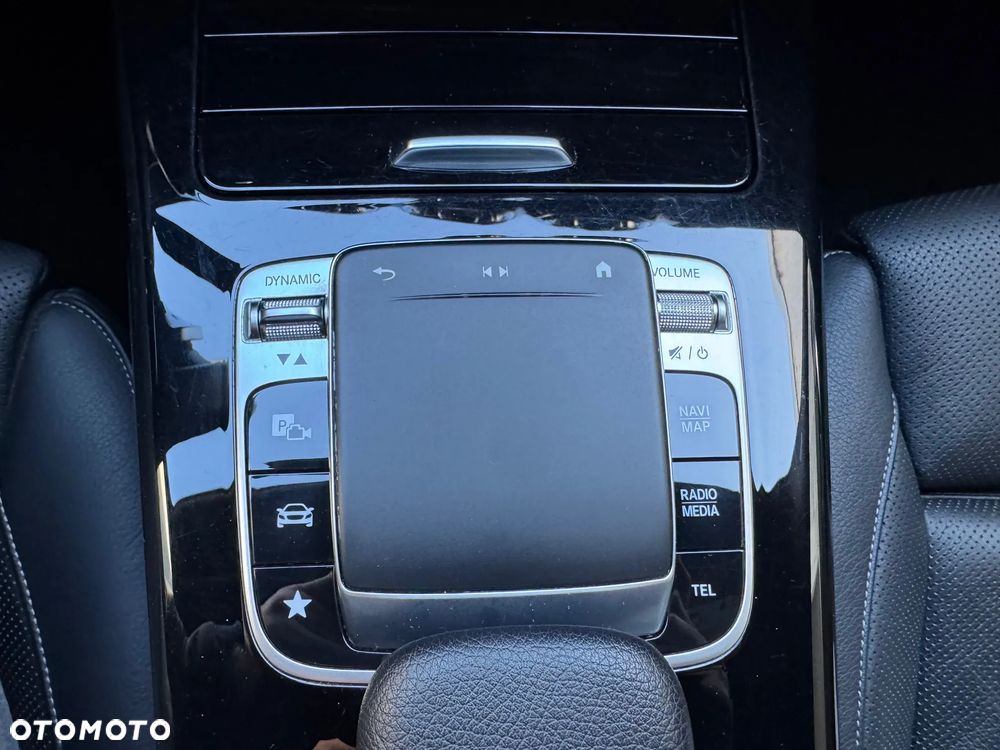 Mercedes-Benz CLA 250 AMG Line 7G-DCT - 27