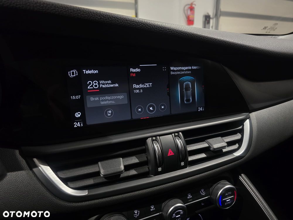 Alfa Romeo Giulia 2.0 Turbo Super - 12