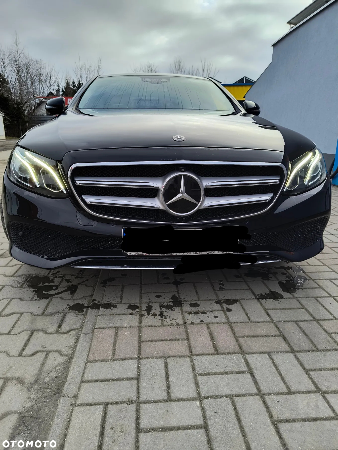 Mercedes-Benz Klasa E 220 d 9G-TRONIC - 2
