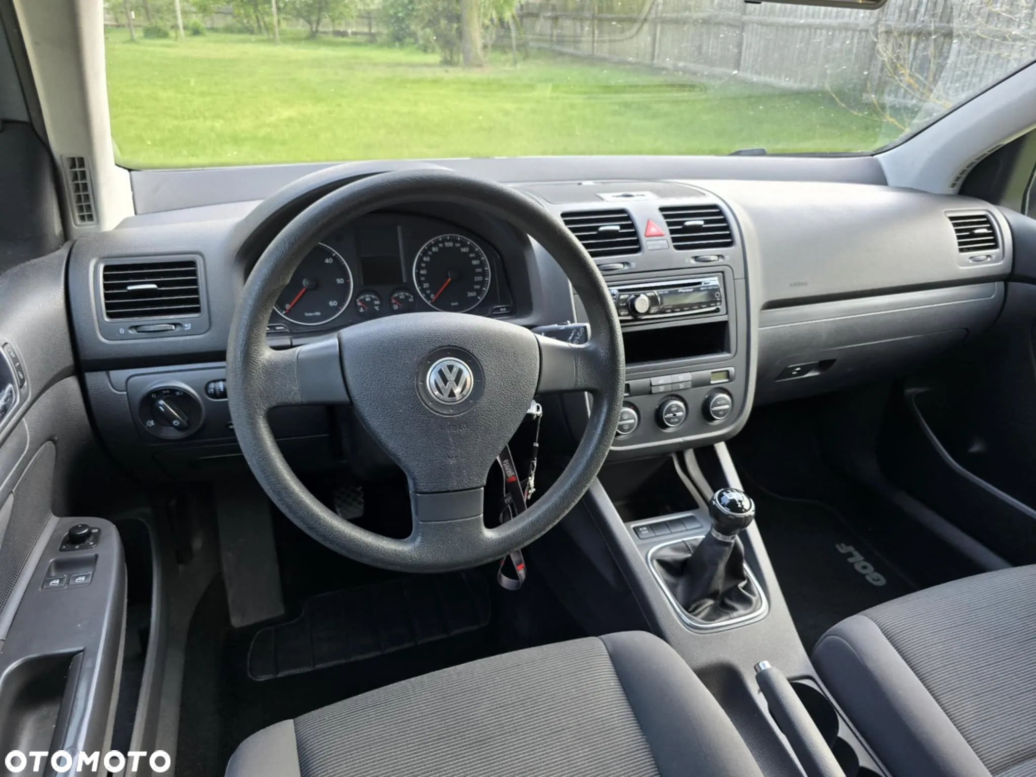 Volkswagen Golf V 1.9 TDI Trendline - 14