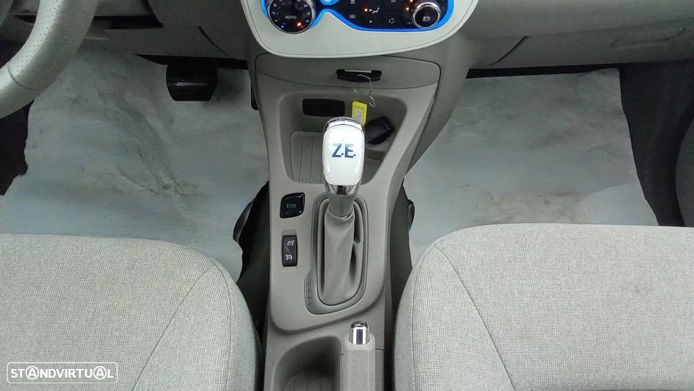 Renault Zoe (c/ Bateria) 41 kwh Life - 12