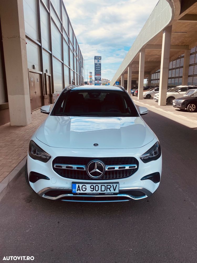 Mercedes-Benz GLA - 2