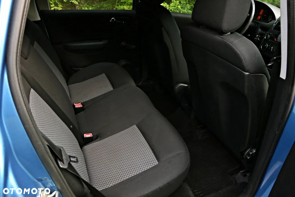 Mercedes-Benz Klasa A 180 CDI - 32