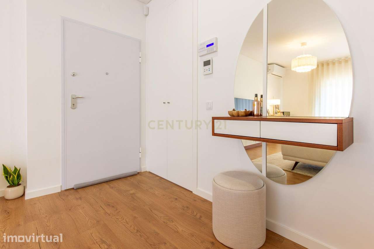 Moderno apartamento T3, com parqueamento e varandas em Santo António d - Grande imagem: 5/24