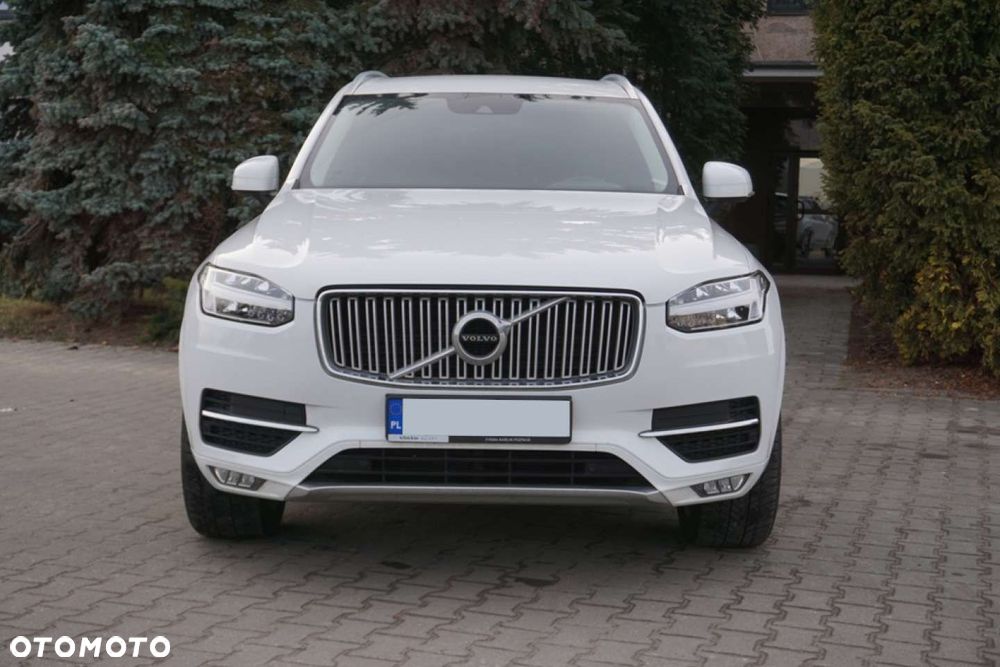 Volvo XC 90 - 2