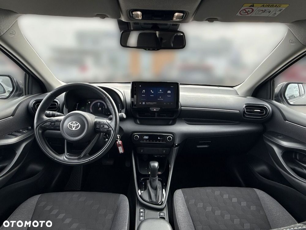 Toyota Yaris Hybrid 1.5 Style - 11