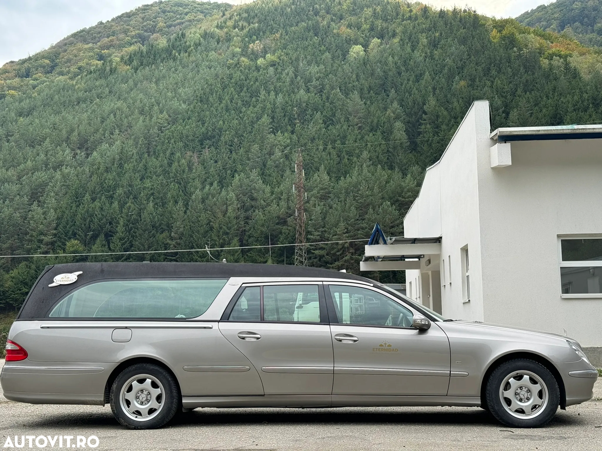 Mercedes-Benz E 280 CDI 4-Matic Estate - 4