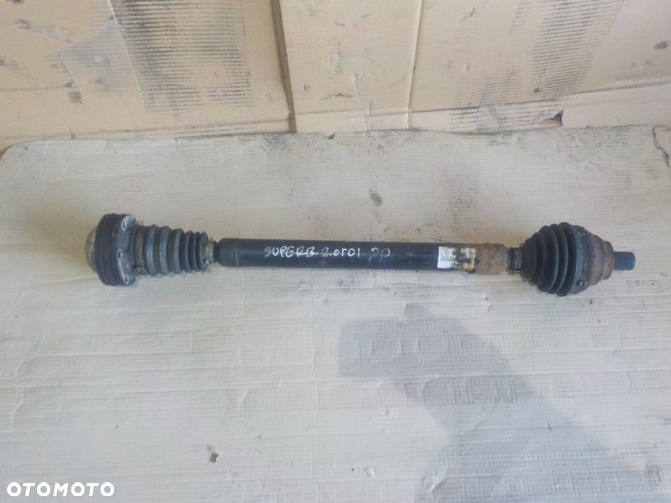 SKODA SUPERB II 2.0 TDI PÓŁOŚ PRAWY PRZÓD - 1