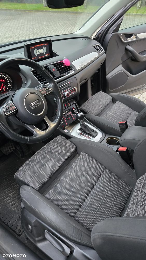 Audi Q3 2.0 TDI Quattro S tronic sport - 29