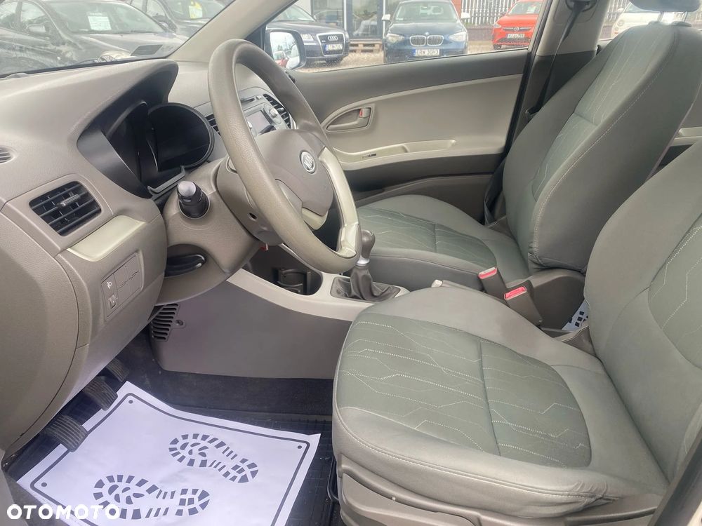 Kia Picanto 1.0 L - 13