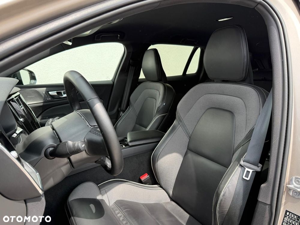 Volvo V60 - 13