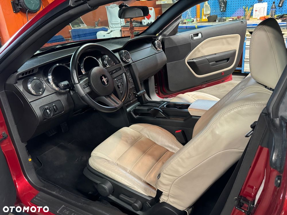 Ford Mustang 4.0 V6 - 6