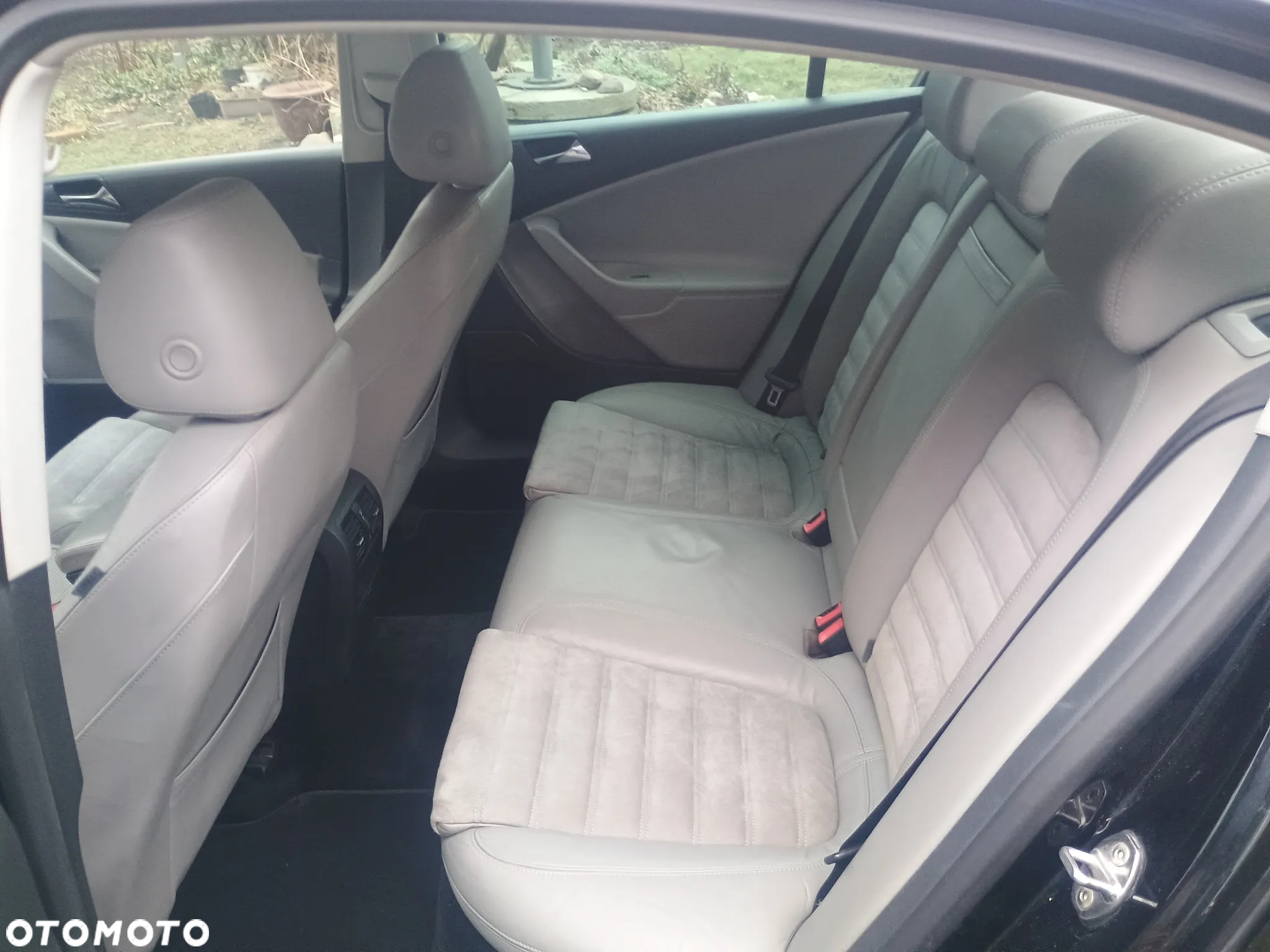 Volkswagen Passat 3.2 V6 FSI 4Mot Comfortline DSG - 31