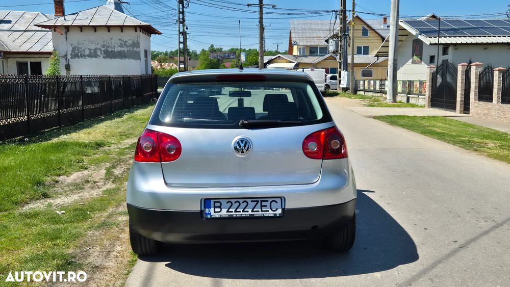 Volkswagen Golf 1.9TDI Highline - 10