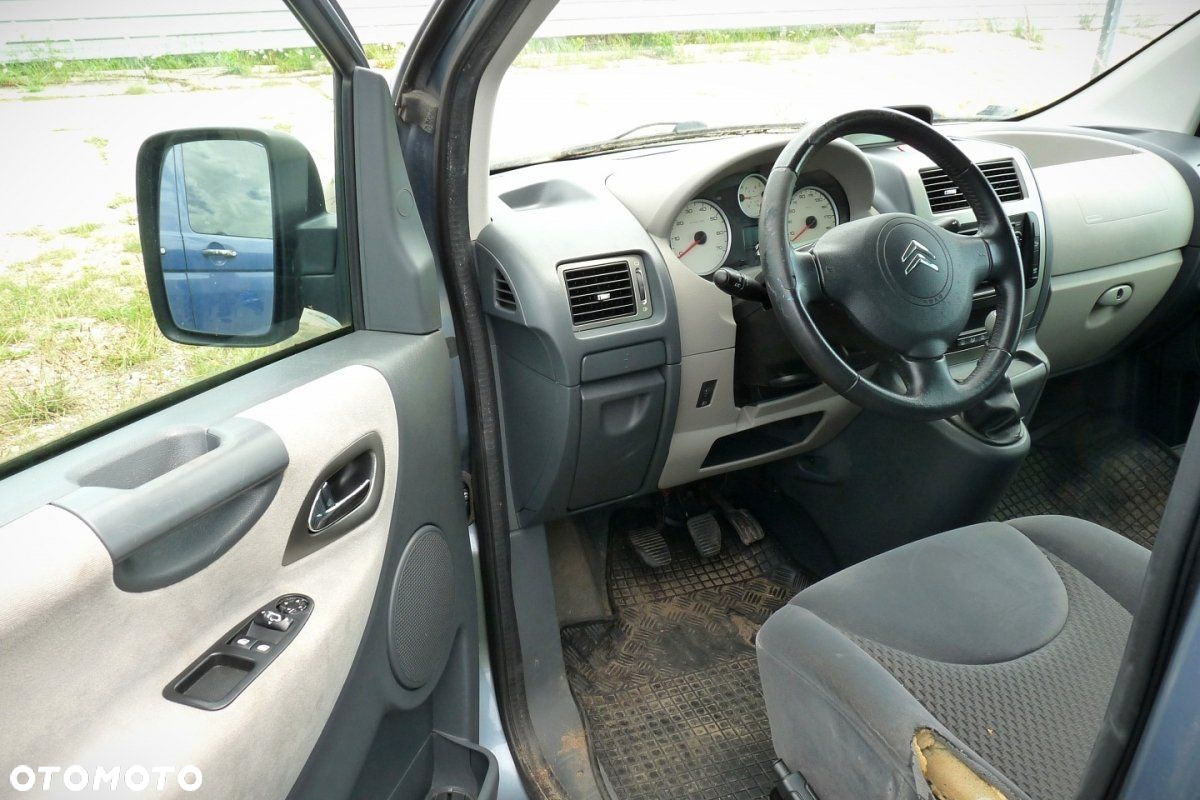 Citroen Jumpy II 2007 2.0HDI RHR Bus (MASKA, ZDERZAK, LAMPA, BŁOTNIK, DRZWI, KLAPA, SZYBA, FOTEL) - 11
