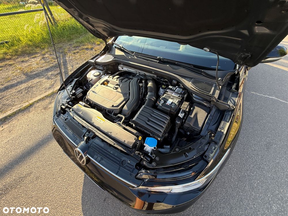 Volkswagen Golf VIII 1.5 eTSI Life DSG - 34