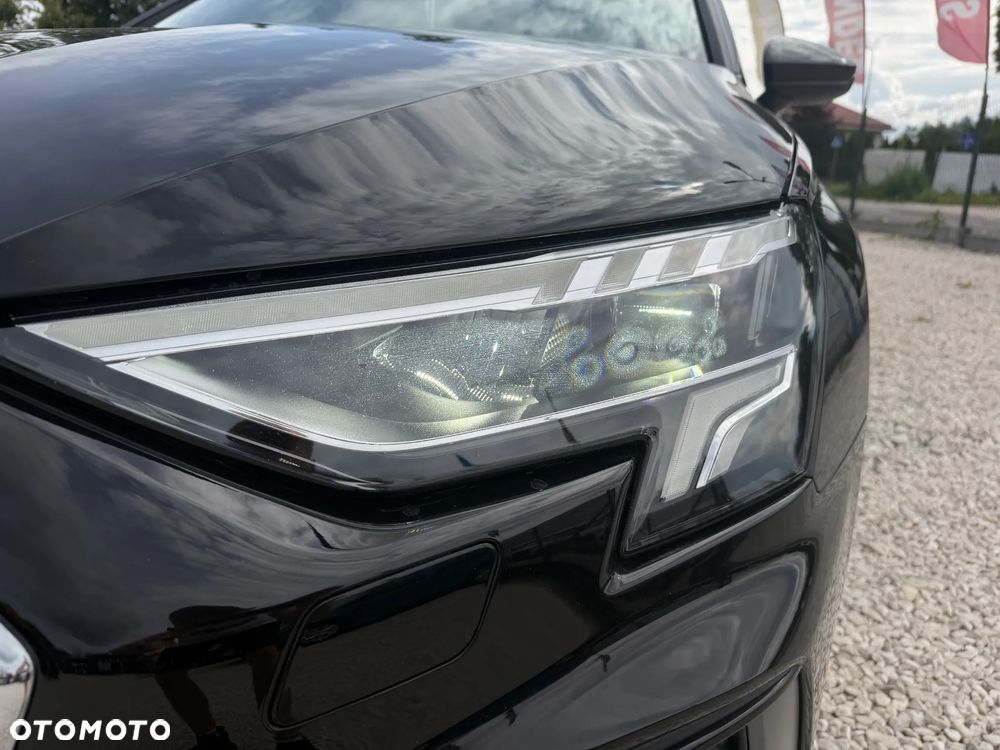 Audi A3 Sportback 40 TDI quattro S tronic S line - 35