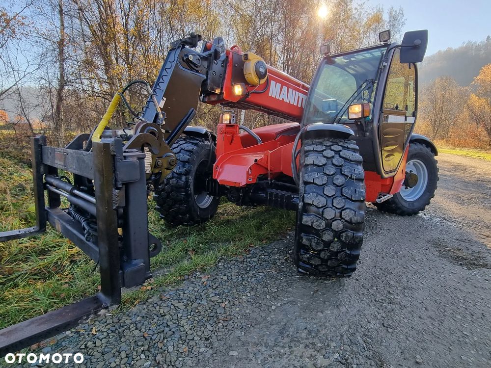 Manitou MT1033 Ładowarka Teleskopowa 10m 3,3tony udzwig! Hydraulicznie rozsuwane widły oraz obracane na bok! Perkins TURBO jak Nowa! z Fermy Norweskiej!! Kamery! Hydrostat napęd 3 tryby jazdy!