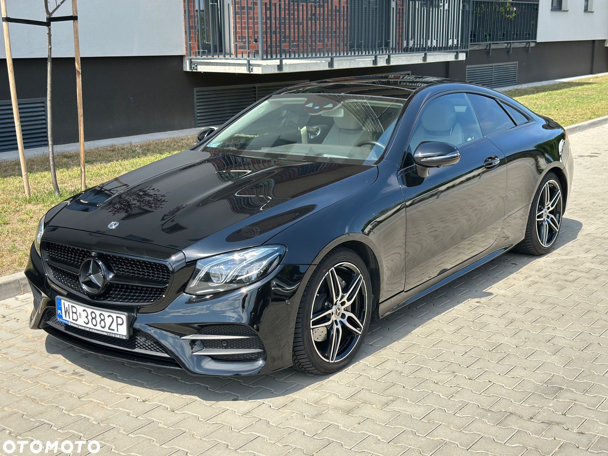 Mercedes-Benz Klasa E 220 d Coupe 9G-TRONIC - 1