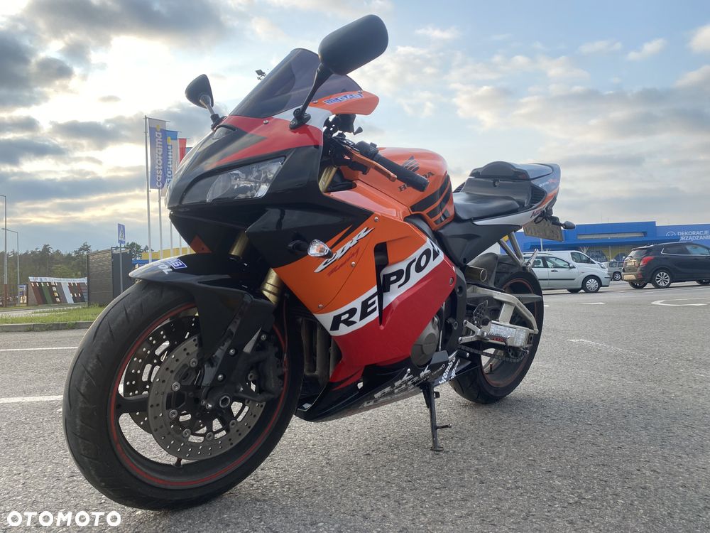 Honda CBR - 2
