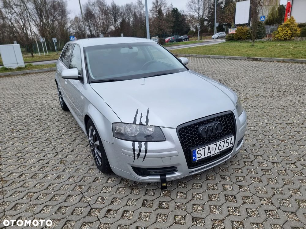 Audi A3 Sportback - 3