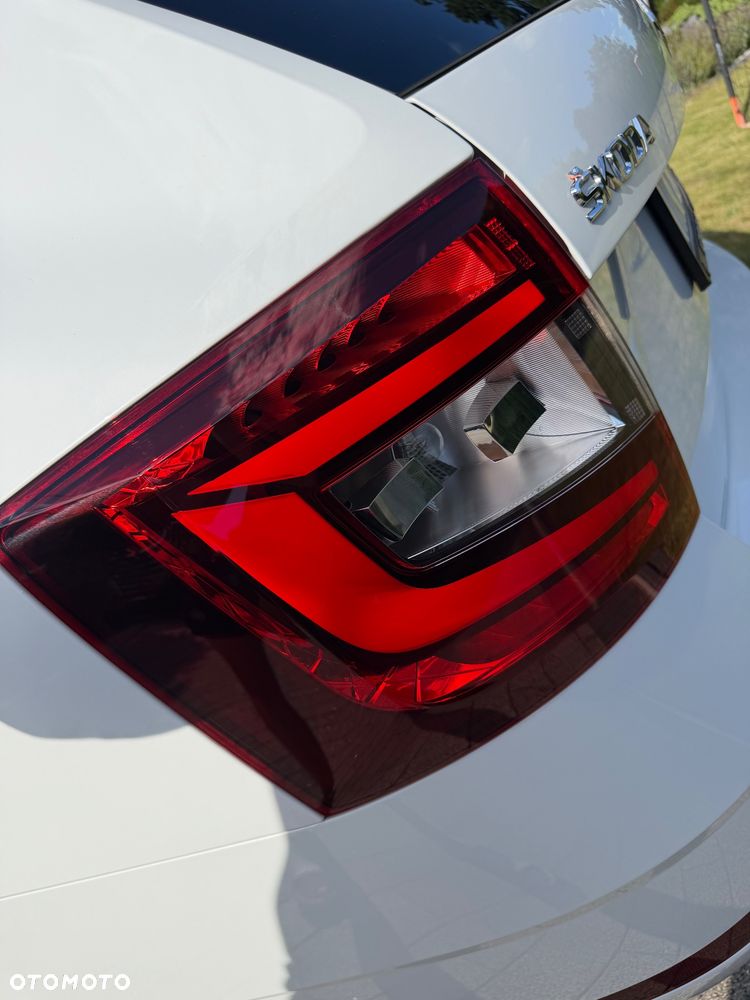 Skoda Octavia 1.6 TDI Drive DSG - 8