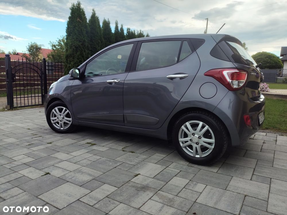 Hyundai i10 1.2 Trend - 4