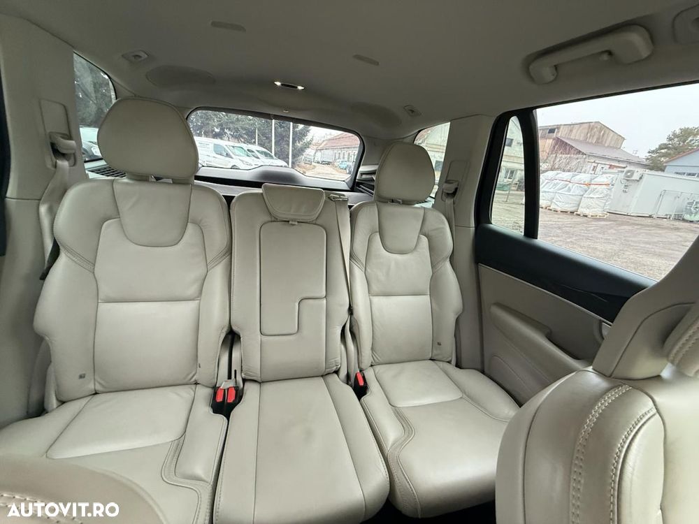 Volvo XC 90 D5 AWD Inscription - 24