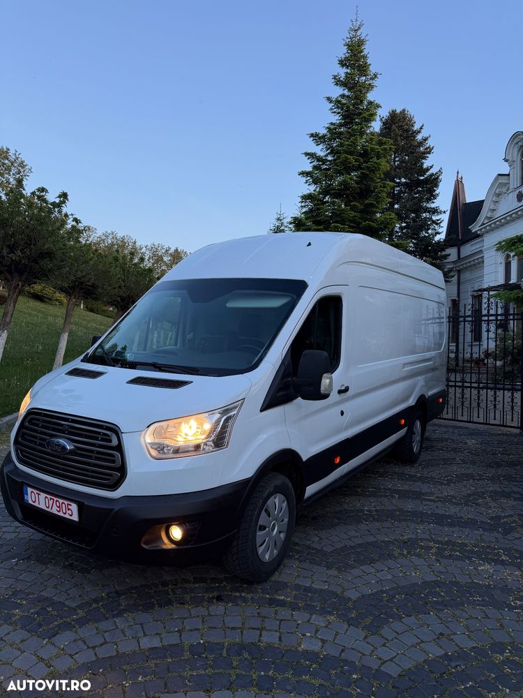 Ford Transit - 1
