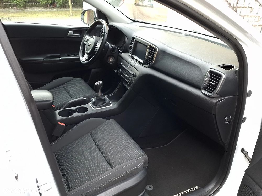 Kia Sportage 1.6 GDI L 2WD - 6