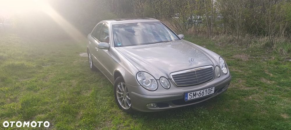 Mercedes-Benz Klasa E 200 Kompressor Classic - 1