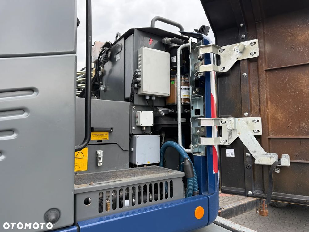 Liebherr 912 Rototilt + Szczypce - 18