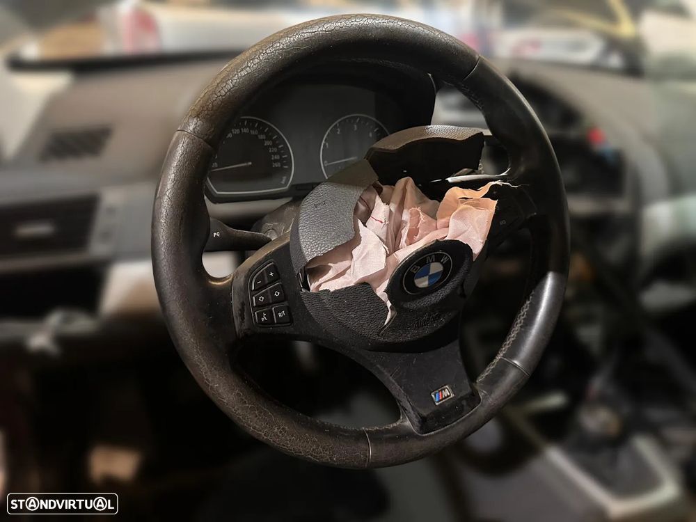 BMW E83 X3 3.0 D para peças - 3