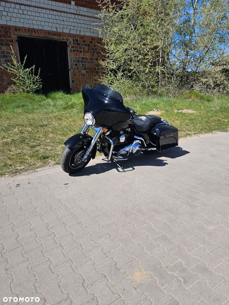 Harley-Davidson Touring Electra Glide - 15